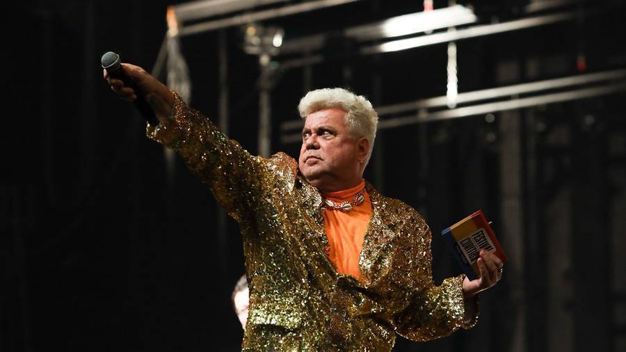 SAMBA: AS ESCOLAS E SUAS NARRATIVAS